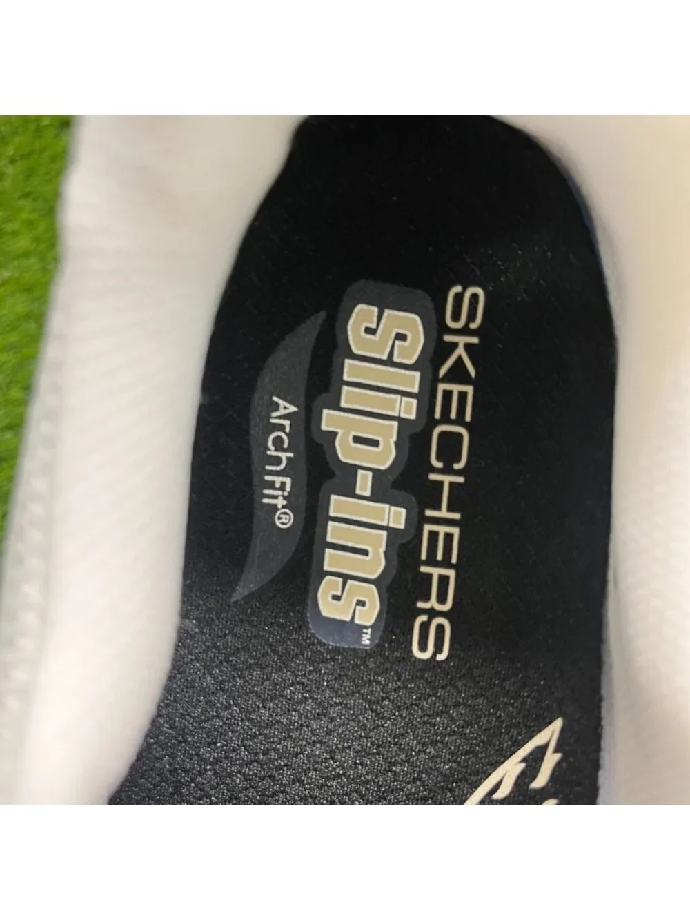 Skechers Arch Fit Arcade See Ya There Mens Size 9 White Running Shoes Sneakers